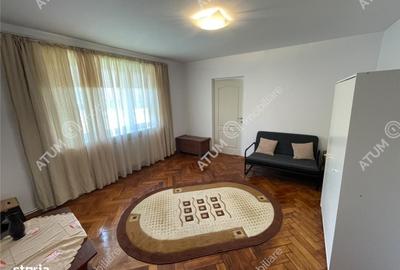 Apartament cu 3 camere nedecomandat în Terezian