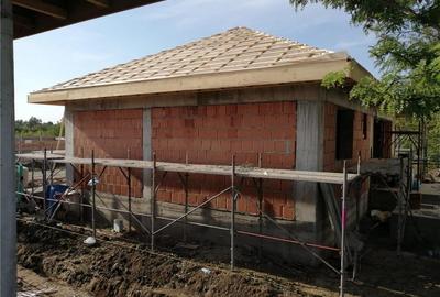 Casă cu 3 camere cu Teren 300 Mp în Măgurele - 1