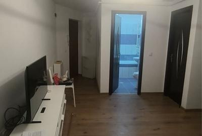 Garsonieră decomandată în Central - 5