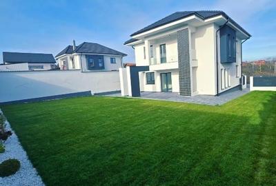 Casa individuala cu 5 camere - s. Utila 205mp - 1