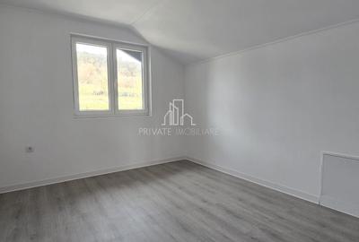 Casă individuală cu 4 camere cu Canalizare în Unirii - 4