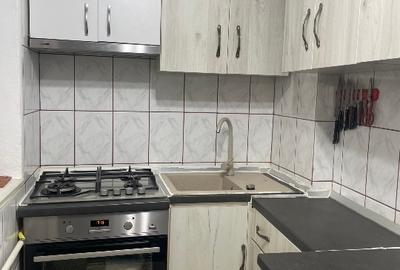 Apartament cu 2 camere decomandat în Titan - 11