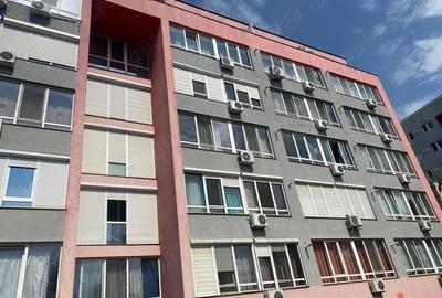 Apartament cu 3 camere semidecomandat în UTA - 14
