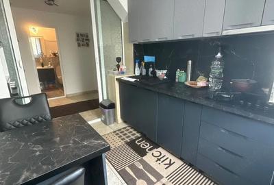 Apartament cu 4 camere decomandat în Central - 4