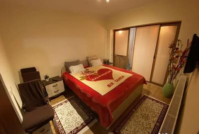 Apartament cu 4 camere decomandat, mobilat în Far - 9