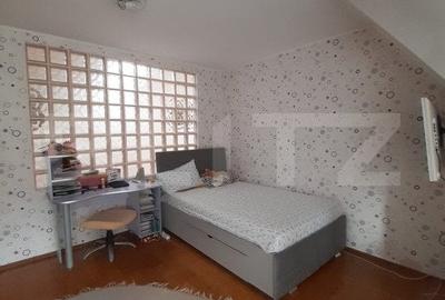 Casa mobilata lux, cu 4 camere in Sacele - Brasov - 14