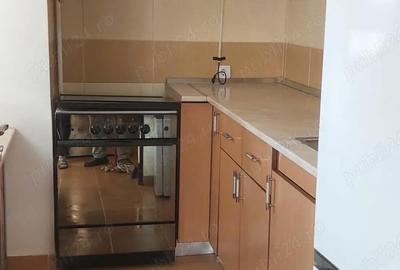 Garsonieră decomandată în Sisești - 3