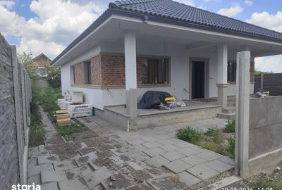 Casă cu 4 camere semidecomandat cu Teren 120 Mp în Becicherecu Mic - 2