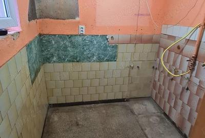 Apartament cu 3 camere de vanzare in Curtea de Arge?. - 2