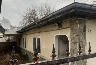 Casă cu 3 camere în Central - 3