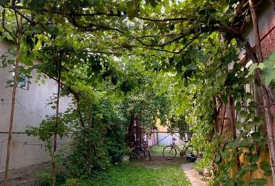 Casă cu 2 camere cu Teren 180 Mp în Secuieni - 1