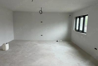 Casă cu 5 camere cu Teren 1000 Mp în Berteștii de Jos - 8