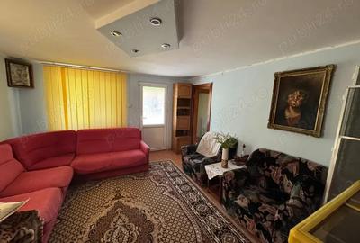 Casă cu 3 camere cu Garaj în Cișmele - 11