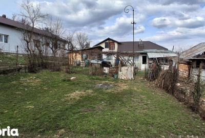 Casă cu 4 camere cu Teren 1600 Mp în Poiana - 5