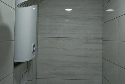 Garsonieră decomandată în Drumul Taberei