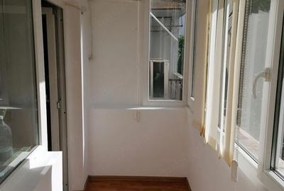 Garsonieră decomandată în Central - 4