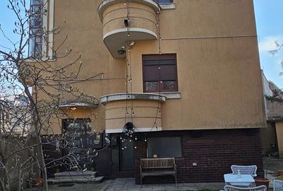 Apartament cu 4 camere semidecomandat, mobilat în Eminescu - 19