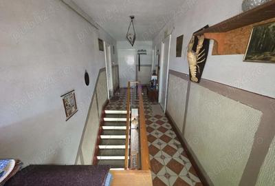 Casă cu 6 camere cu Teren 400 Mp în Babadag - 4