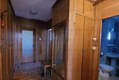 Apartament cu 3 camere,decomandat - zona Astra - 6