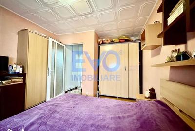 Apartament cu 3 camere semidecomandat în Alexandru cel Bun - 2