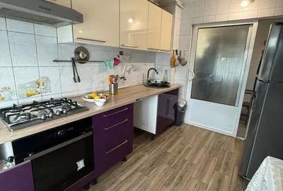Apartament cu 3 camere decomandat, mobilat în Tomis Nord - 1