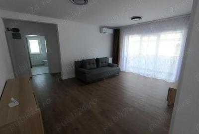 Apartament cu 3 camere semidecomandat în Central - 8