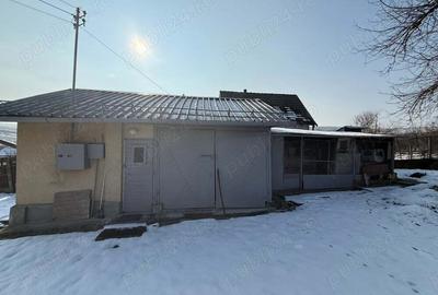 Casa in loc. coseiu la strada principala - 4