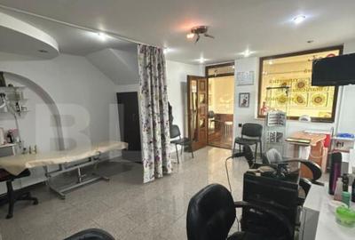 Apartament cu 5 camere decomandat în Central - 9