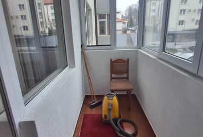 Apartament cu 2 camere decomandat în George Enescu - 8