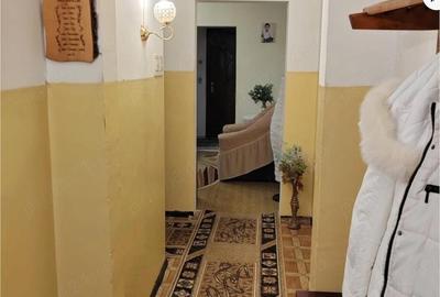 Apartament cu 3 camere decomandat în Breaza de Sus - 1