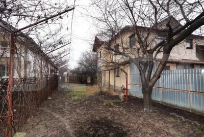Casă cu 3 camere cu Teren 1783 Mp în Central
