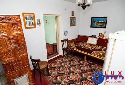 ID 6705 CASA de vanzare *STRADA PACII - 2