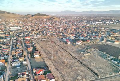 Teren intravilan cu Autorizatie de Construire - 16