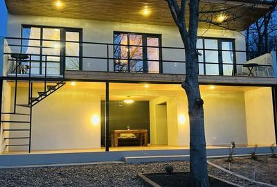 Casă cu 3 camere în Scorțoasa - 1