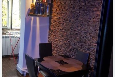 Apartament cu 2 camere decomandat, mobilat în Radu Negru