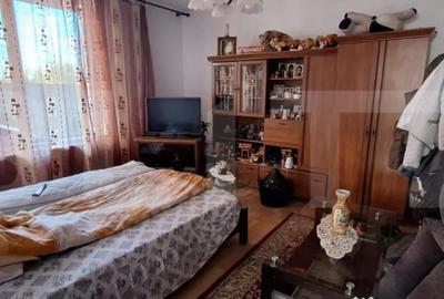 Casă cu 4 camere cu Teren 500 Mp în Semicentral - 12