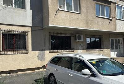 Apartament 4camere progresu parter,renovat complet,recompartimentat 3 camere foarte spatios - 2