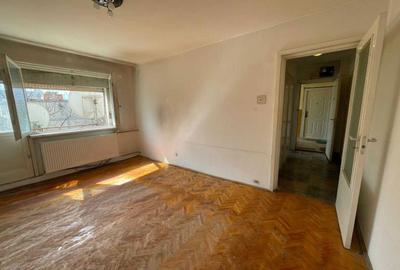 Apartament cu 2 camere decomandat în Circumvalațiunii - 1