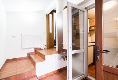 Casa cu 4 camere | Curte proprie | Renovata | zona Centrala - str. Mihai Viteazu - 9