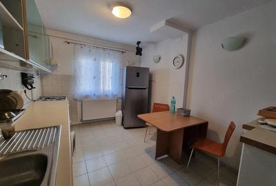 Apartament cu 3 camere semidecomandat în Girocului - 5