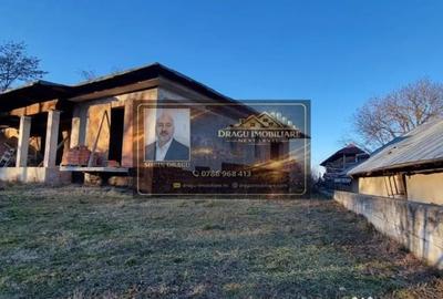 Casă cu 4 camere cu Teren 1168 Mp în Păunești - 5