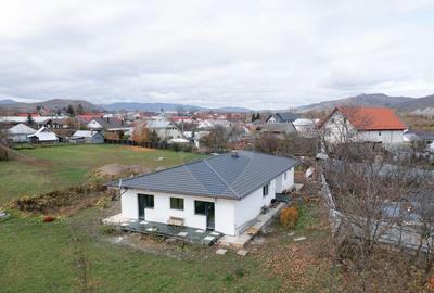 Casa / Vila cu 5 camere de vanzare - 13