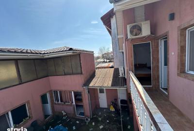 Casă cu 10 camere cu Teren 300 Mp în Nord - 1
