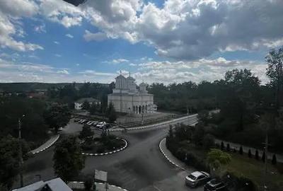 Apartament cu 3 camere decomandat în Central - 4