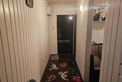 Apartament cu 2 camere decomandat în Micro III - 10