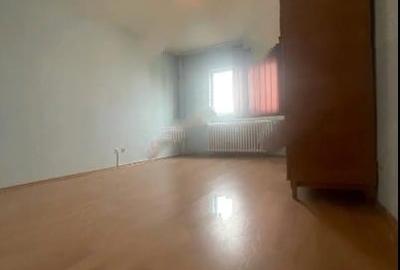 Mihai Bravu,bl.1980,reabilitat,Mixt,DECOMANDAT,Liber - 2