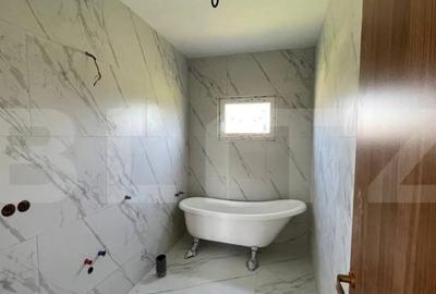 Casă cu 4 camere cu Teren 456 Mp în Central