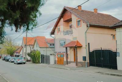 Casă cu 5 camere cu Canalizare în Calea Clujului - 3