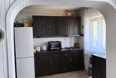 2 CAMERE DACIA LAPUSNEANU + LOC P - 8