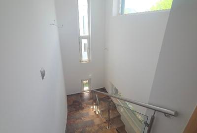 Duplex cu 4 camere cu Teren 190 Mp în Tunari - 5